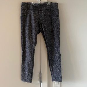 Lulu lemon yoga pants